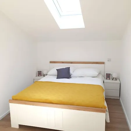 - 2 Bedroom With Sea View アパート ザダル