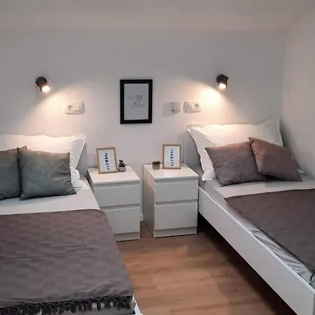 Apartment - 2 Bedroom With Sea View