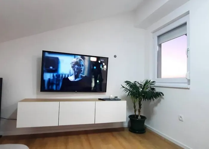 - 2 Bedroom With Sea View Διαμέρισμα *