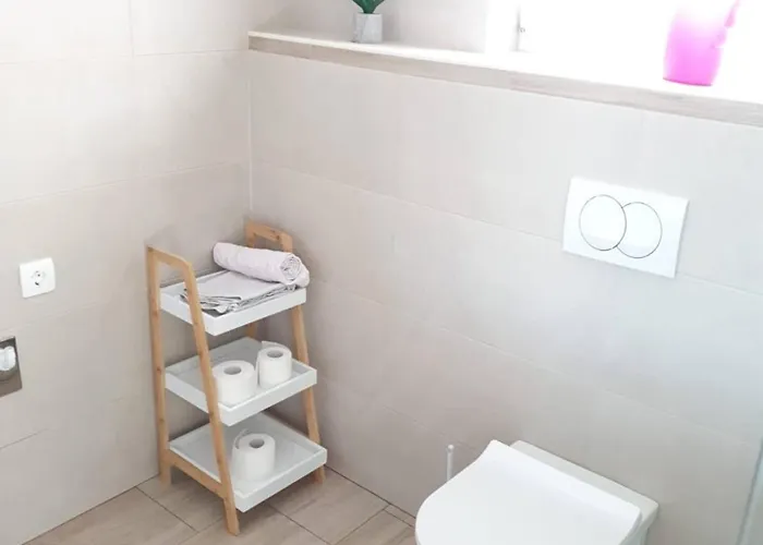 - 2 Bedroom With Sea View Διαμέρισμα