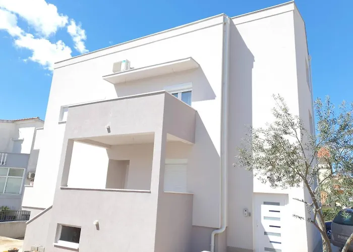 - 2 Bedroom With Sea View Ζαντάρ