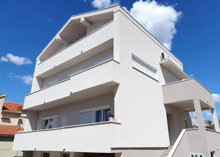 - 2 Bedroom With Sea View Διαμέρισμα Ζαντάρ